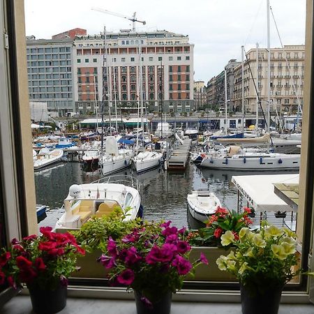 Willa Casa Del Porto Al Borgo Marinari Neapol Zewnętrze zdjęcie
